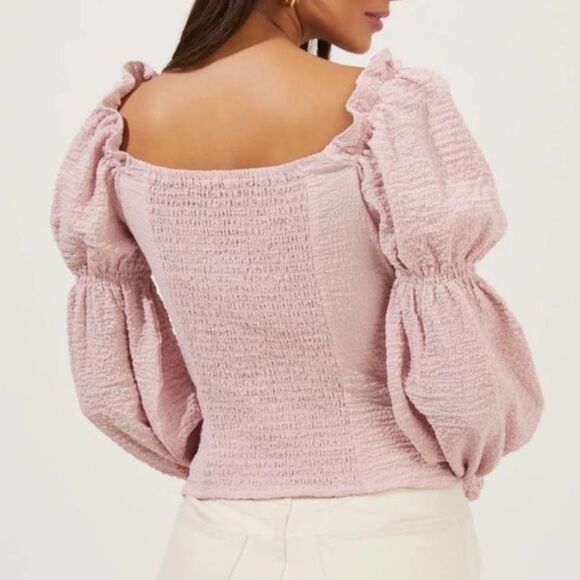 ASTR the Label Lilac Pink Puff Long Sleeve Ruched Bust Top Smocked Blouse sz M - Picture 2 of 13